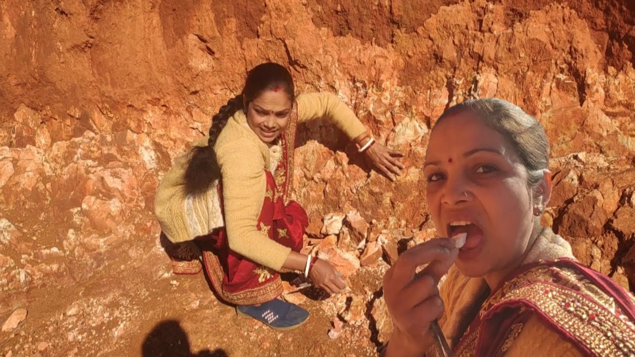 खाने वाली सभी महिलाओं की मनपसंद मिट्टी 🤤 मुंह में लेते ही घुल जाए 😋 ऐसे मिट्टी है यहां पर #mitti