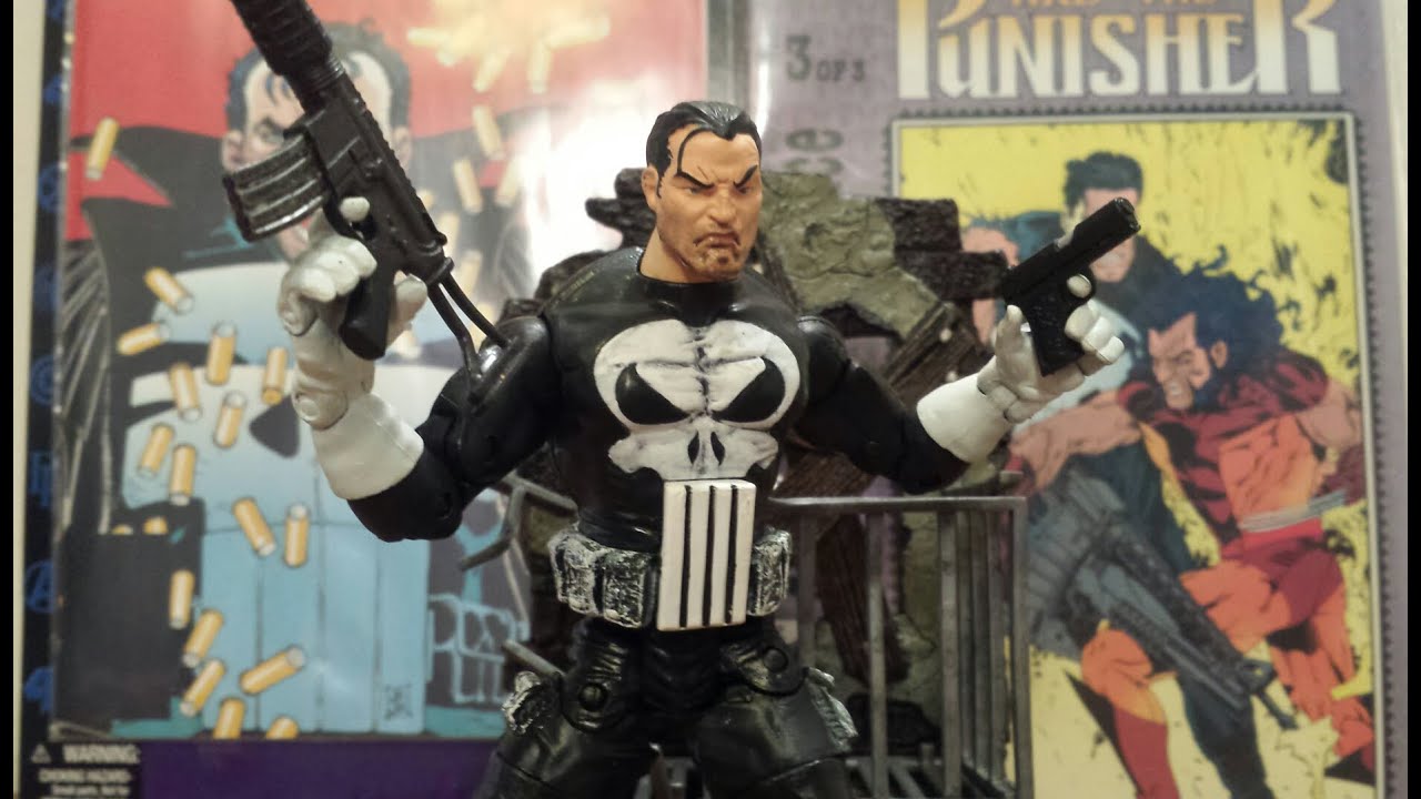 Punisher/ toybiz marvel legends series 4 action figure (HD)