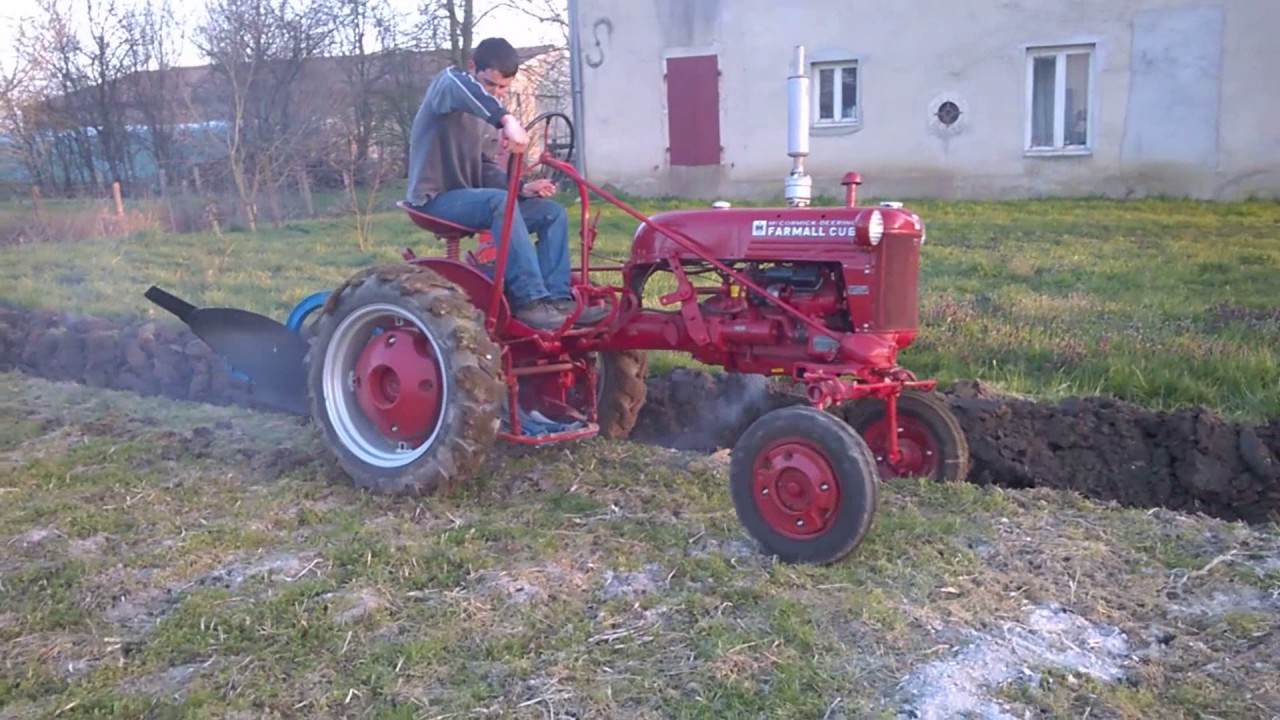 farmall cub plowing