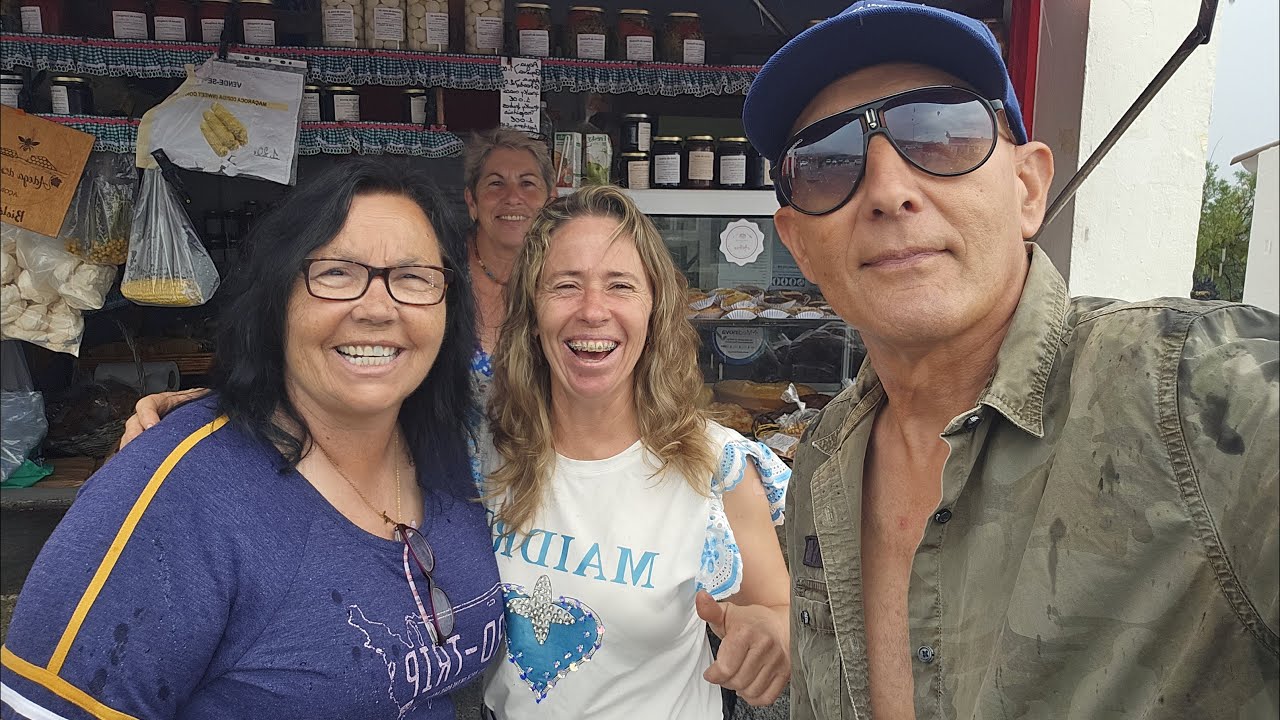 Emigrantes visitam a Andreia