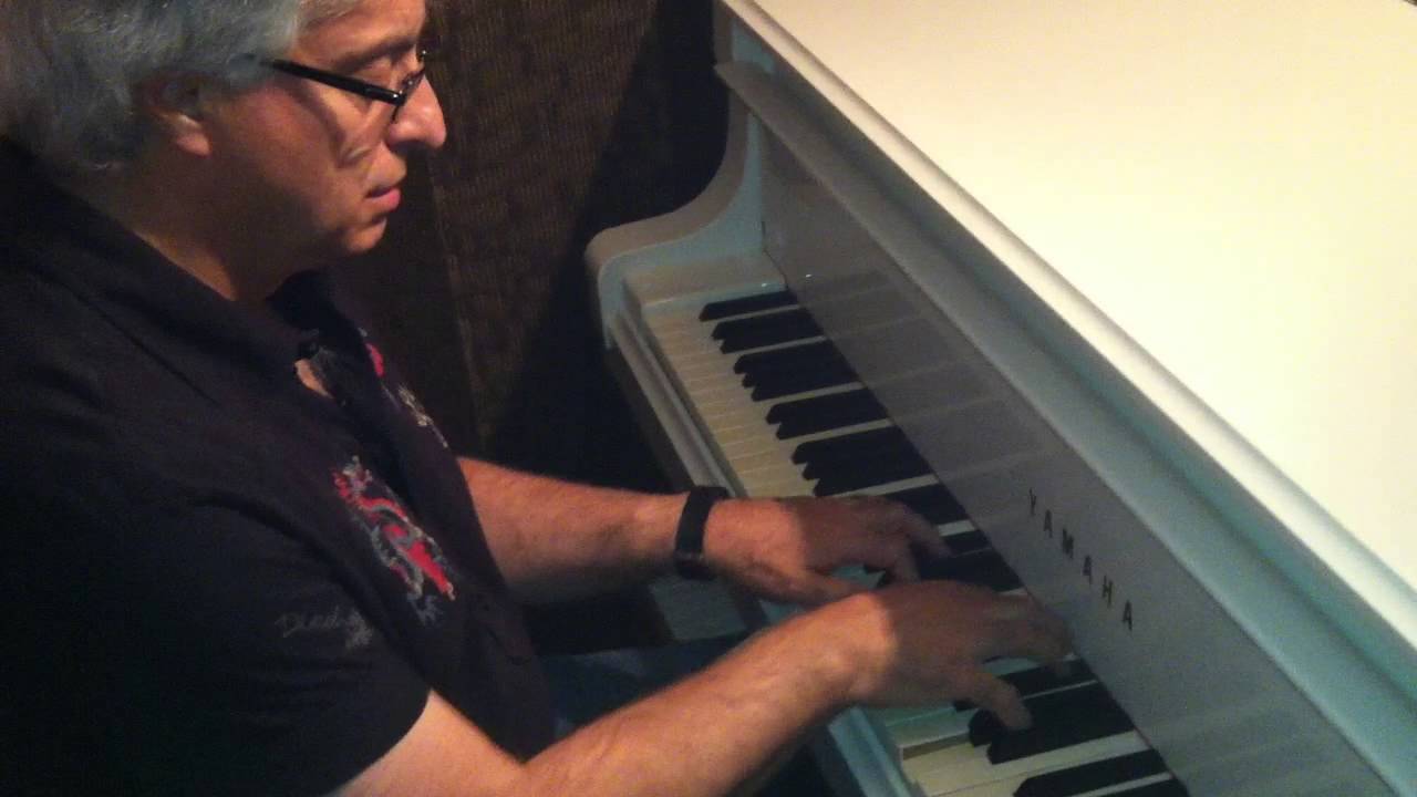 Joe Vannelli plays through Gino Vannelli Classics