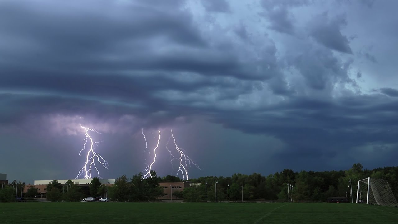 Amazing -CG Lightning Display (60 fps) & Extremely Loud Thunder
