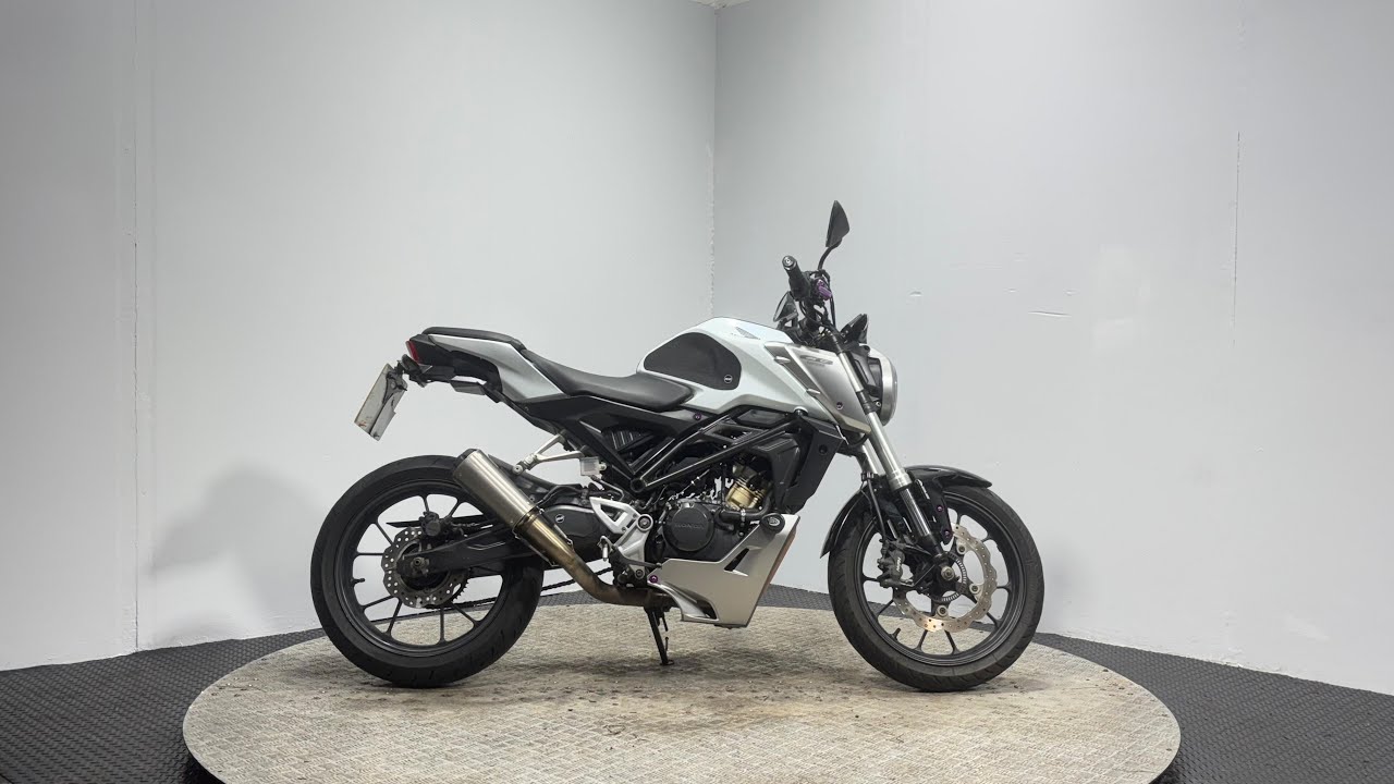 HONDA CB125R 2018 26K WALK AROUND / RUNNING VIDEO