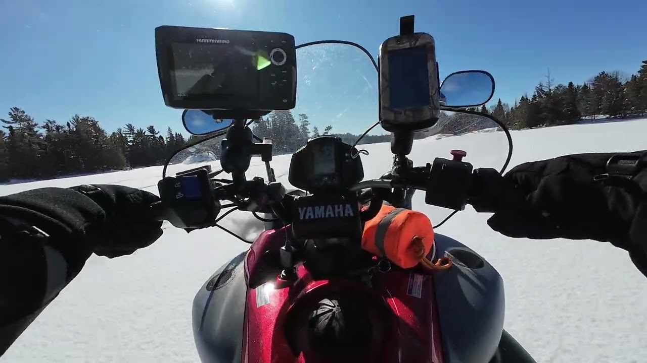 Yamaha Venture Lite Snowmobile - Lake Riding