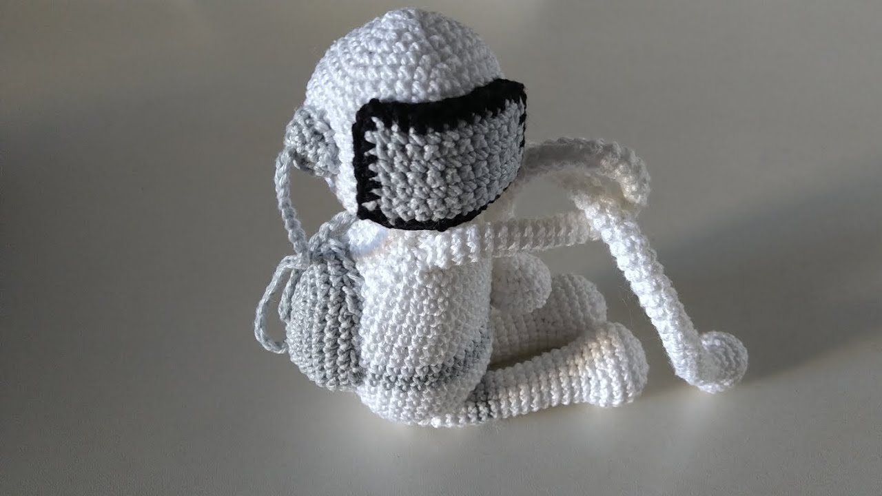 Tutorial astronauta agarrador de cortinas  (parte 2 do tutorial) Ateliê da Sirlei (REPOST)