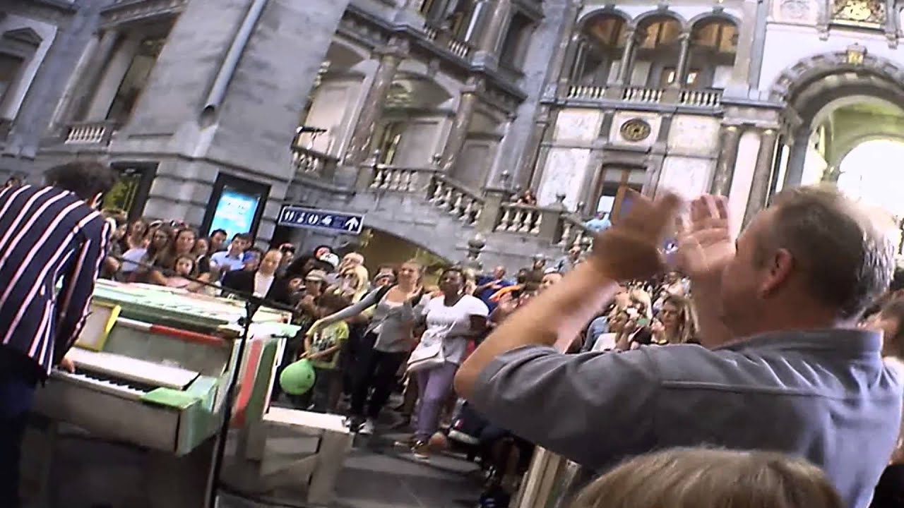 Have a nice day - Mika à Anvers