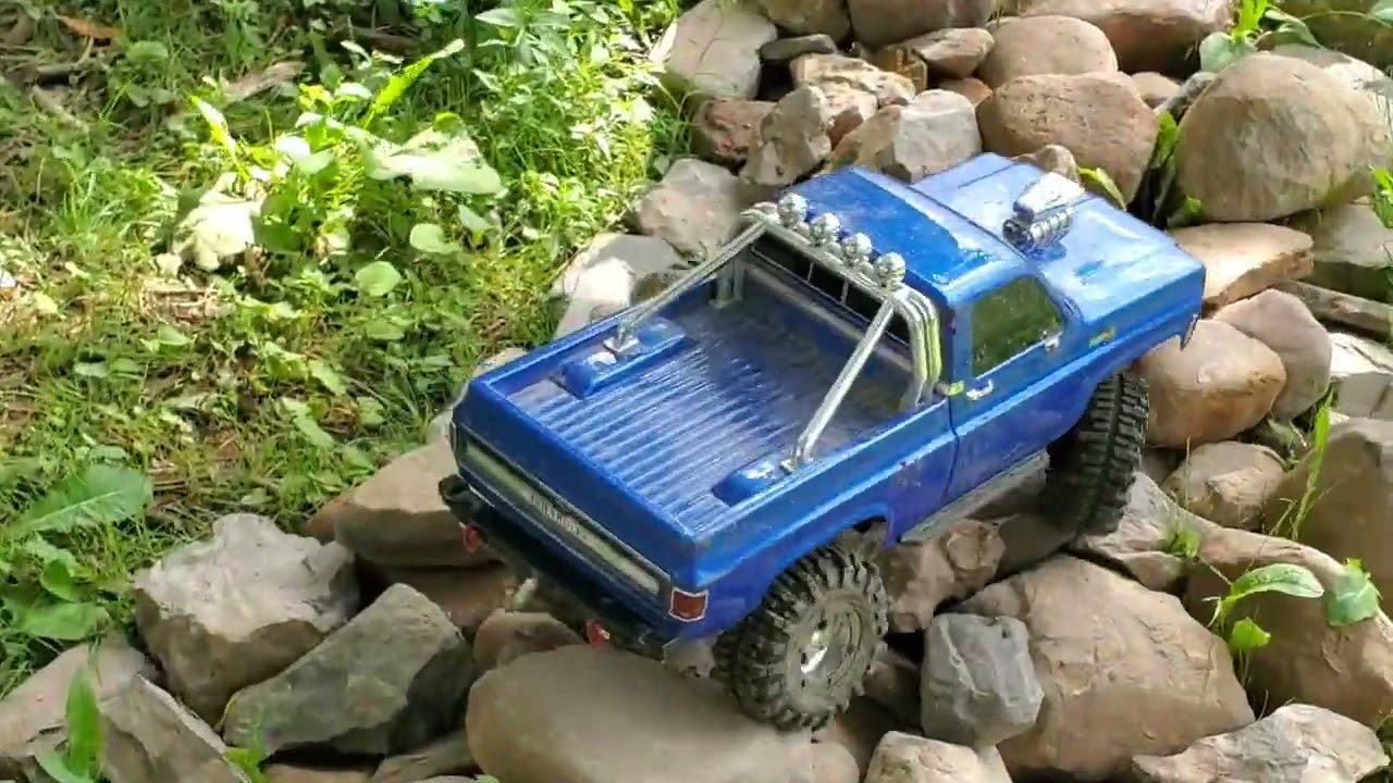 Trx4's running at The RC Cave course.