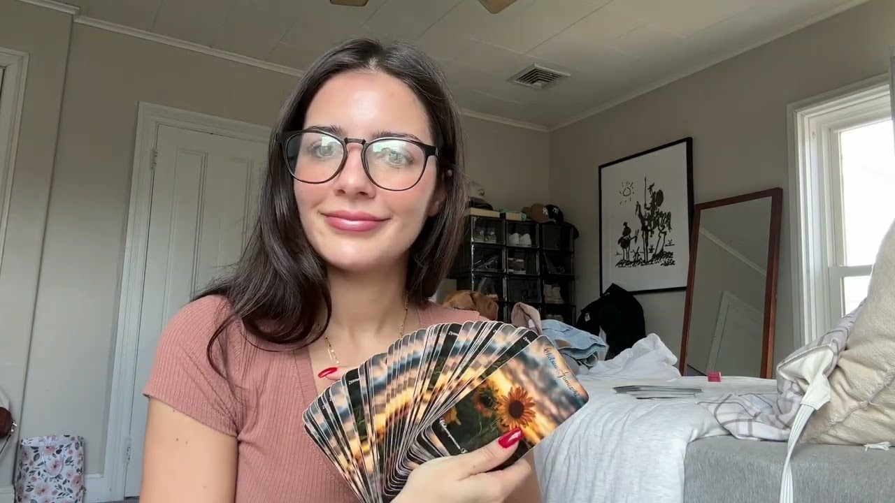Someone Is *DESPERATE* To talk! Tarot | Chelsea Gomez