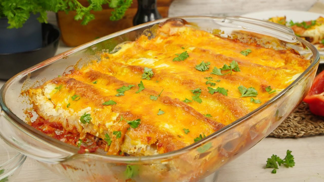 Überbackene Enchiladas mit Hackfleisch-Mais Füllung