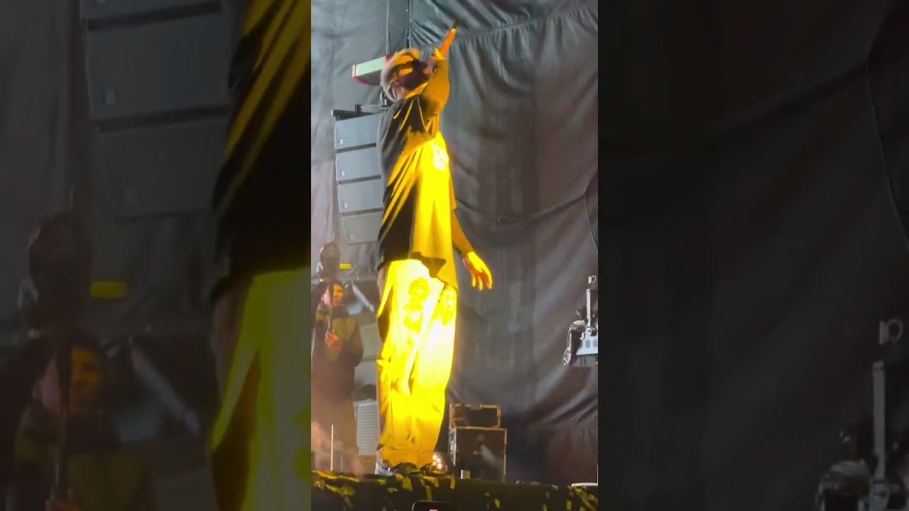 Mora La inocencia & tus l&aacute;grimas 3ra previa madness 2023 concierto en vivo (live)