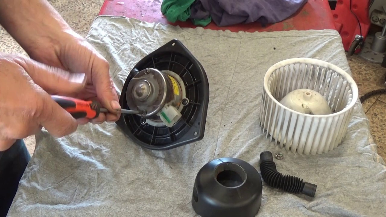 Suzuki Grand Vitara  F9QB 2006 - Fixing / checking Blower Motor