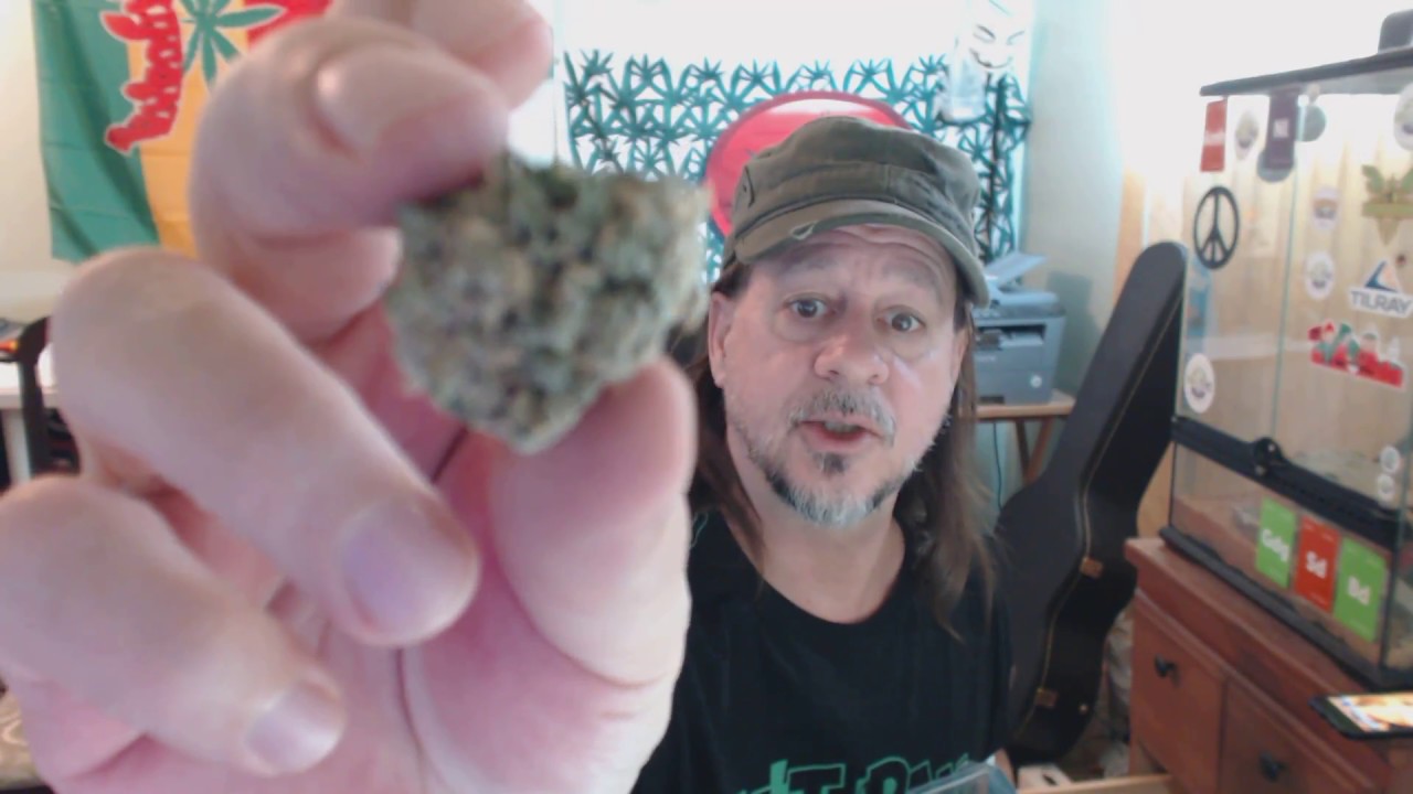 Unboxing of MMJ THC Medicine