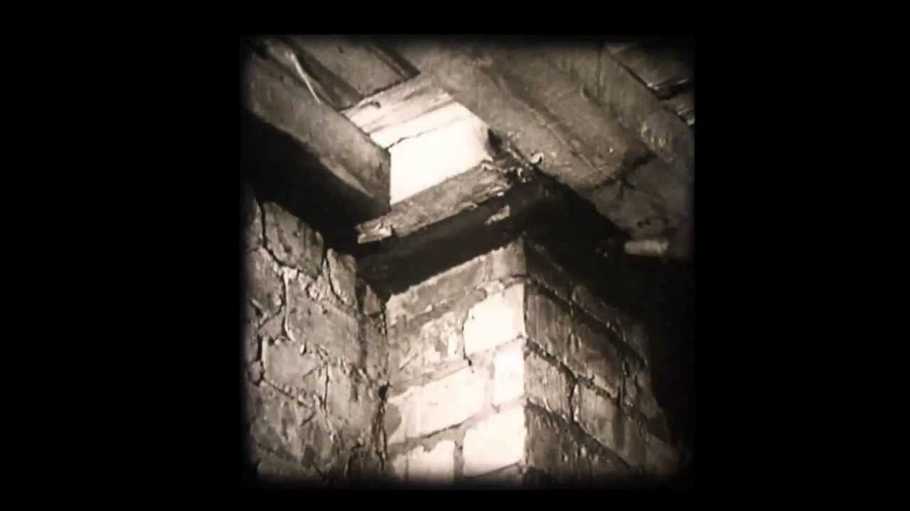 Alte Filme - Dämmen einer Schornsteingruppe