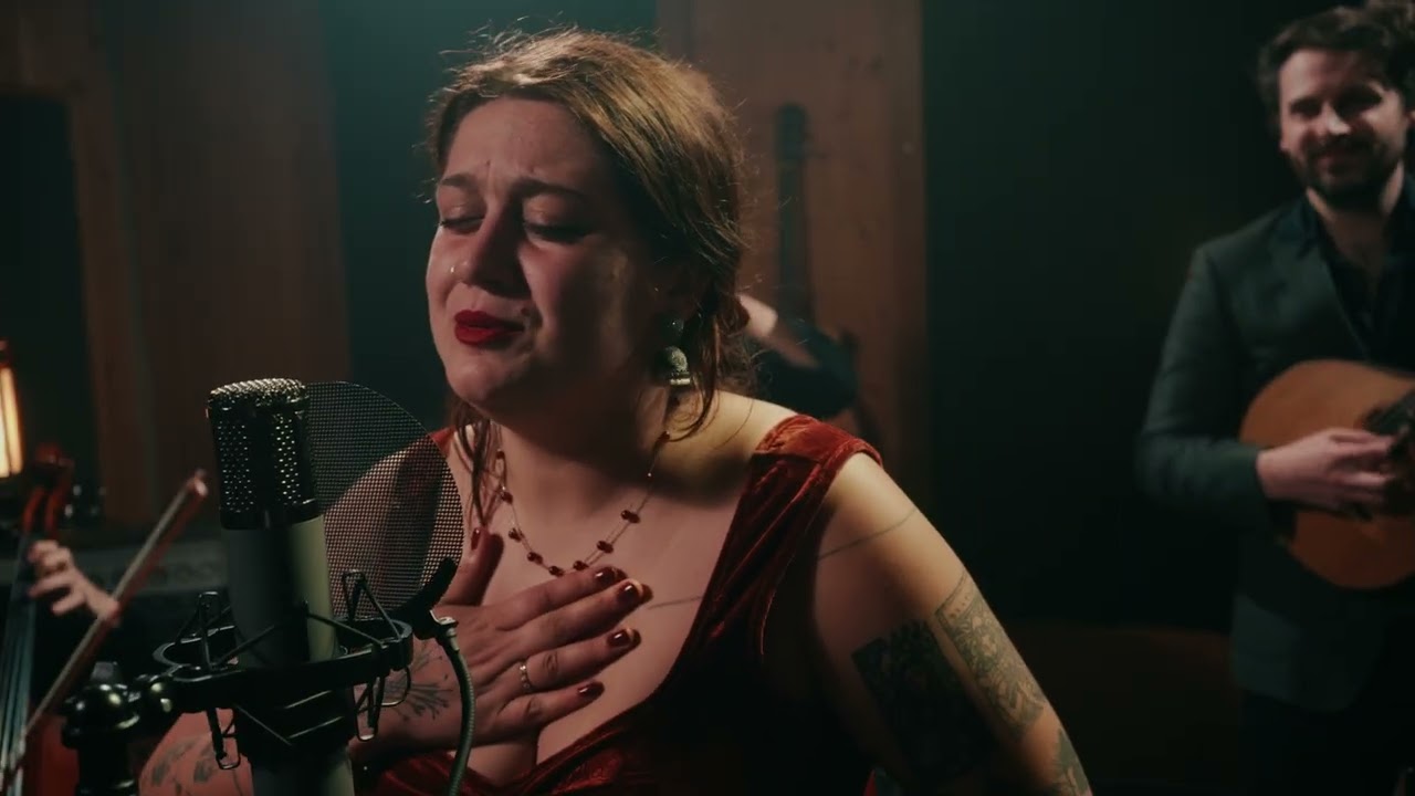 ALIVIAME // SESSION LIVE OFFICIELLE AU STUDIO FAST FORWARD