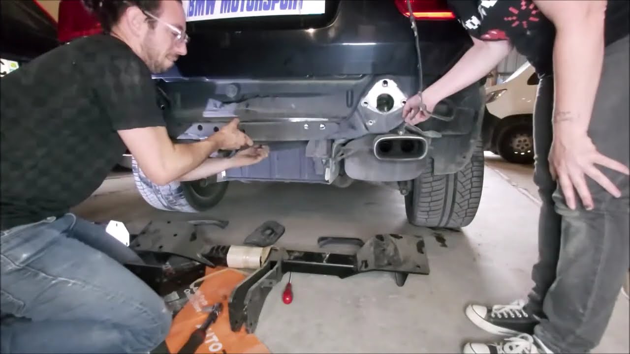 Installation de l'attelage sur BMW X5 E53