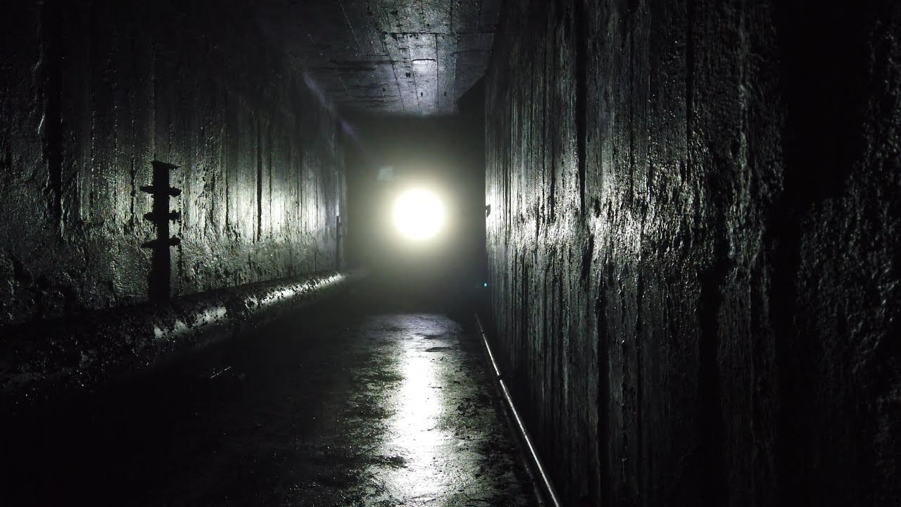Lost Place - Marine Tanklager Dwasieden / Sassnitz 4K
