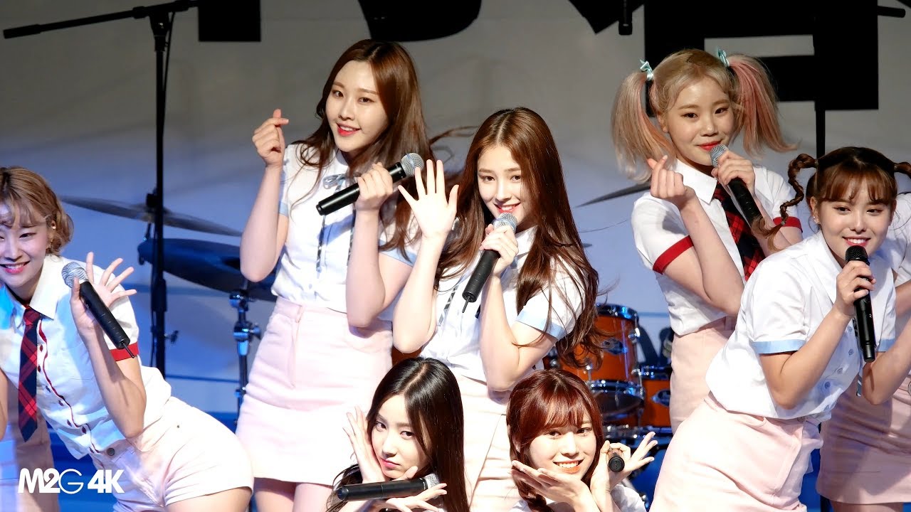 [직캠] 170525 진천 우석대학교 축제 - 모모랜드 낸시 ( 짠쿵쾅 ) 4K