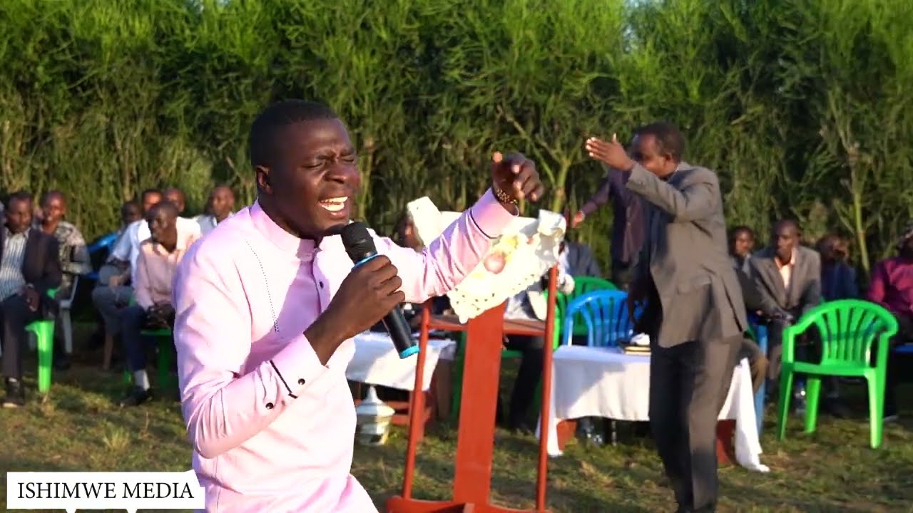 DORE ICATUMYE IKURINDA😭 IBIKOMEYE AZABYOROSHA. MUSUHUKE NA CLEMENT, MUGITARAMO KIDASANZWE 🙏🙏