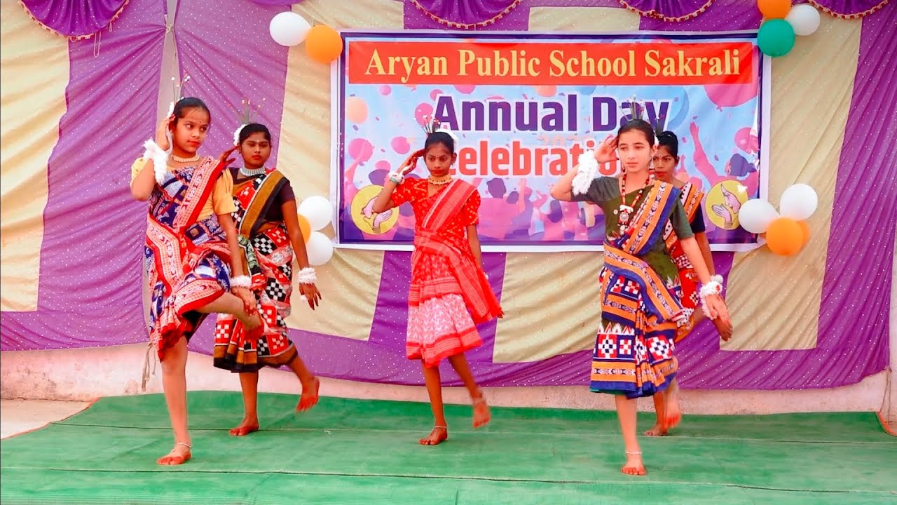 Mind Blowing Sambalpuri Group Dance by Class 8 Girls | Annual Function Special 💃🕺
