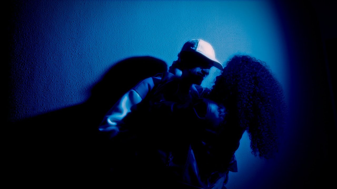 6. Fontes - Meia Volta feat. Franco, The Sir!