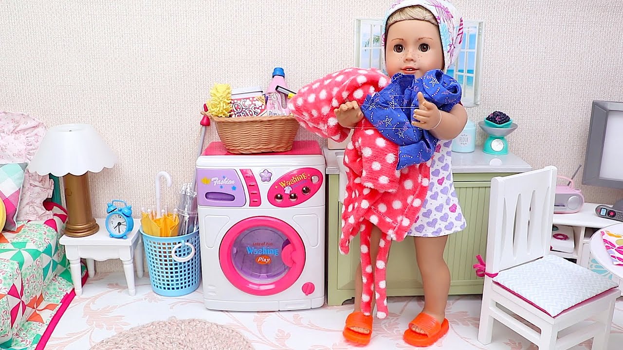 Doll House Cleaning Routine with Laundry Machine | PLAY DOLLS