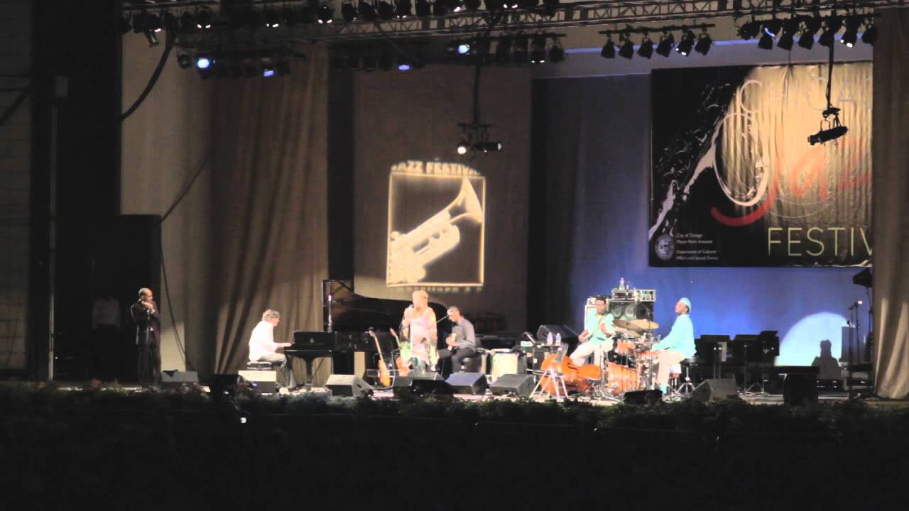 Cassandra Wilson at Chicago Jazz Festival 2011