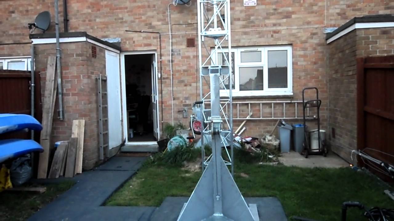 G0SEC New Tower Installation, Winched up about half way