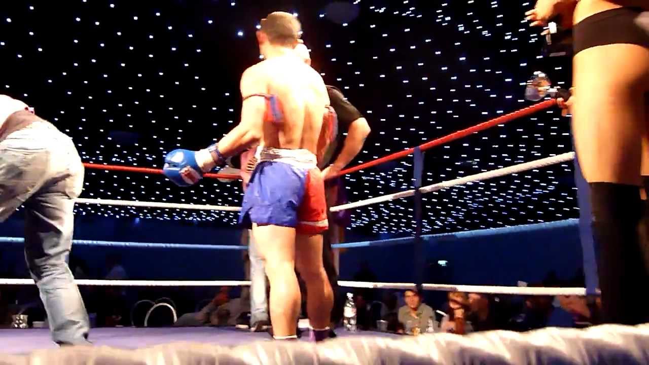 Luke Turner v Rung Kharnpan - ISKA World Title fight - at Elland Road, Leeds 2011