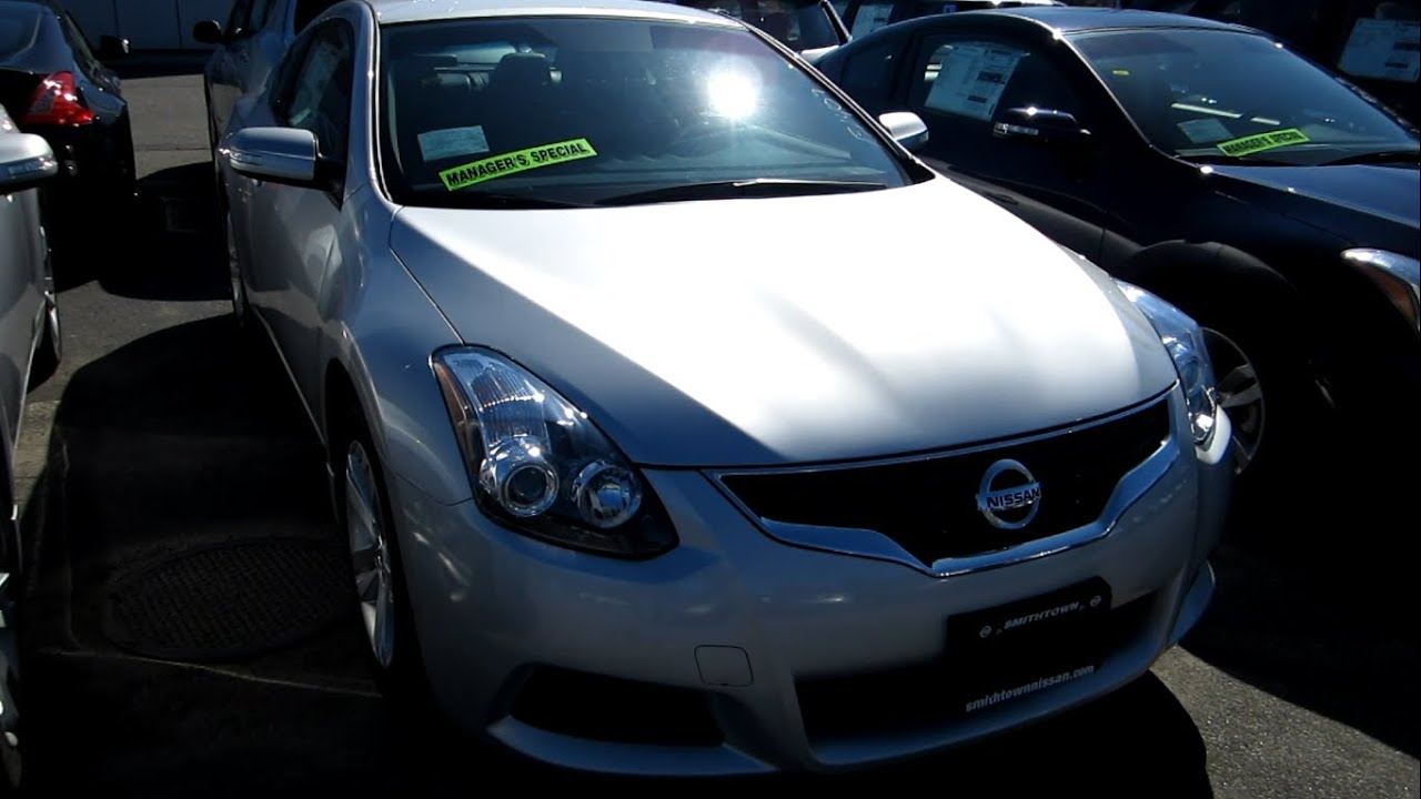 2013 Nissan Altima Coupe 2.5S Full Tour, Engine & Overview
