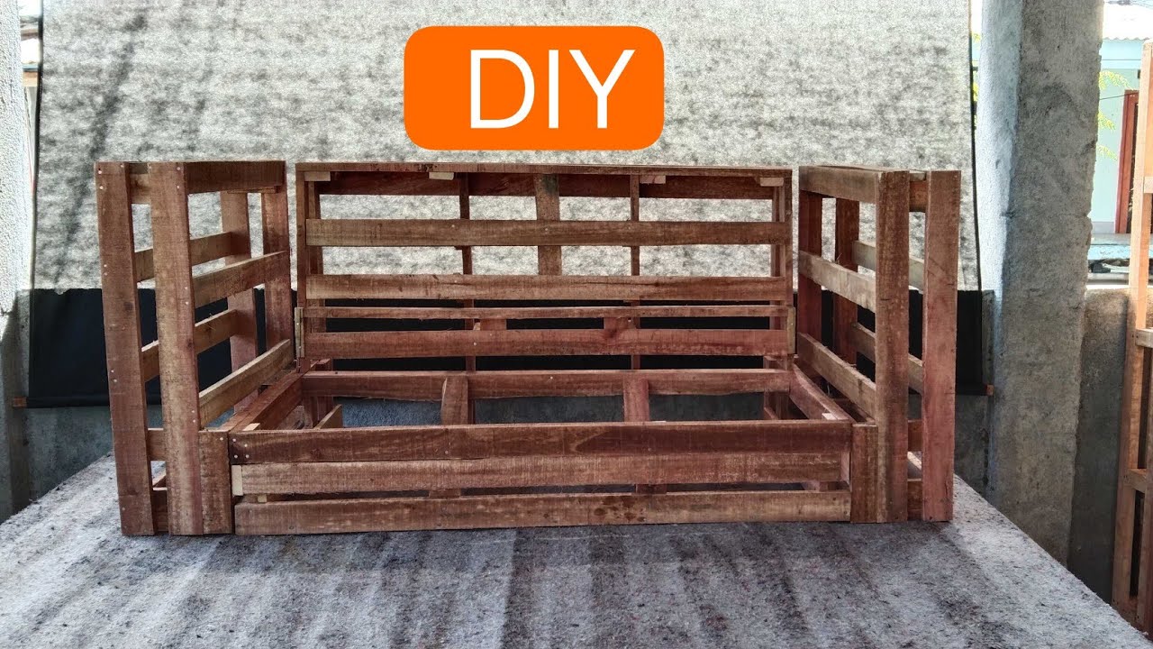 Cara membuat Rangka sofa kancing seribu/Making a Chesterfield sofa frame.