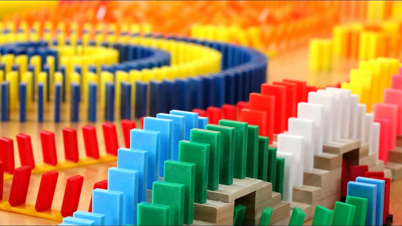 Domino Rally 25