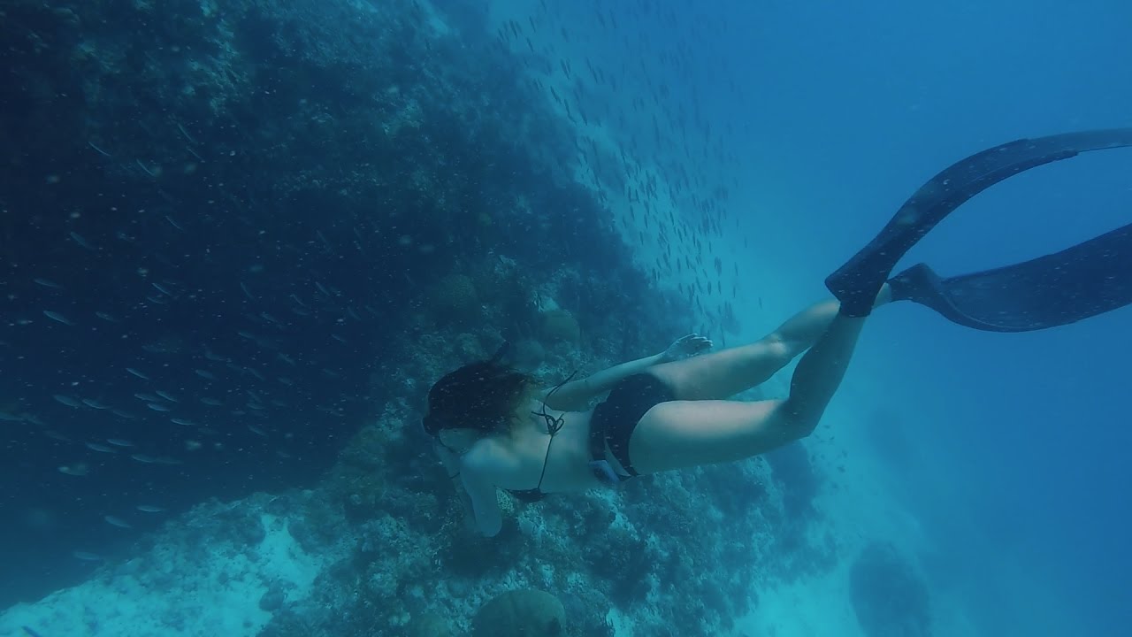 Caving : Freediving in Bohol, Philippines