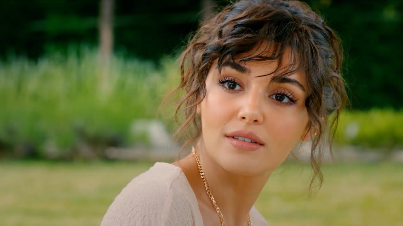 O comportamento inesperado de Serkan deixa Eda confusa | ¿Sera Isso Amor? | TNT Novelas Brasil