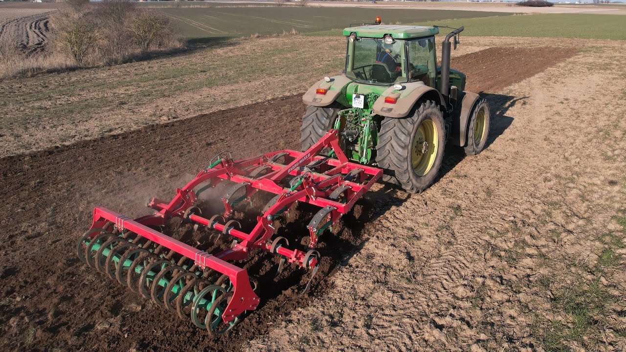 Pierwsza cięższa praca John Deera uprawa bezorkowa pod Łubin