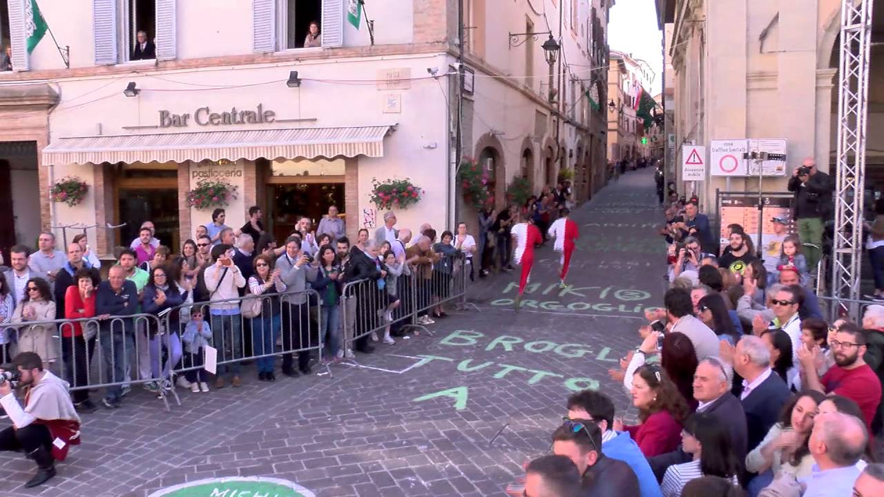 Corsa alla Spada 2016: la gara