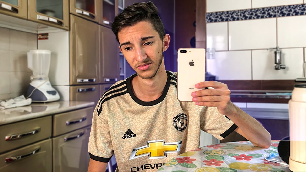 COMPREI UM IPHONE FALSO