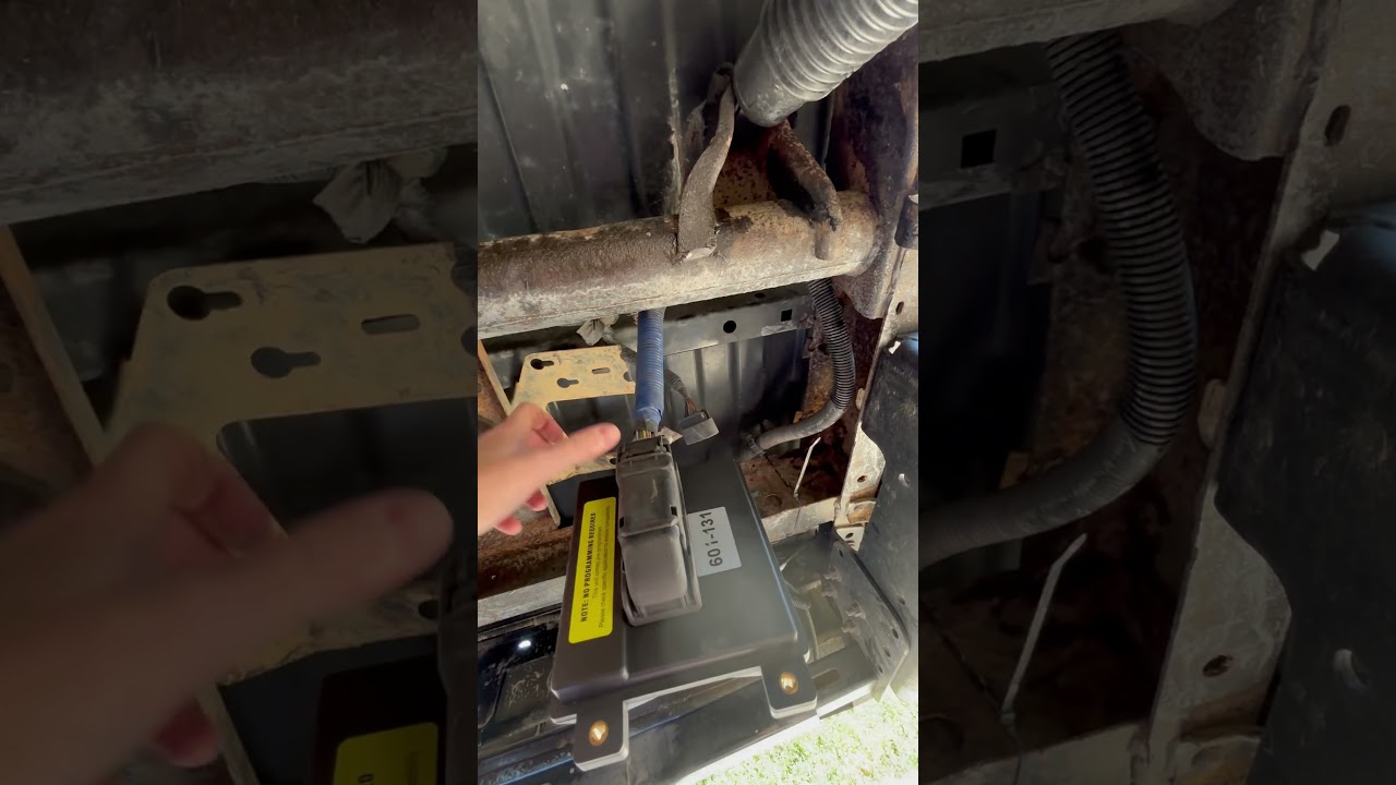 2011 Chevy Silverado fuel pump module replacement 