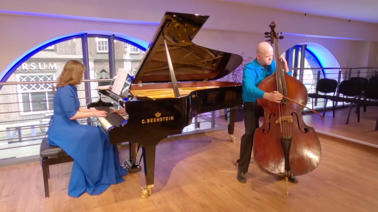 Sperger: Double Bass Concerto No.9 -Original version-gut strings- 2nd movement: Adagio cantabile