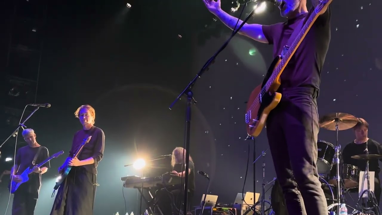 MEW 2025 Nov 24 Toyosu Pit Tokyo #15