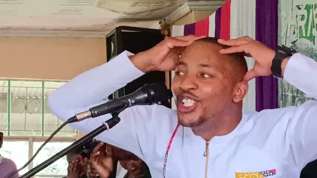 RARAKWA GIRLS PRAISE AND WORSHIP///WAKUSIFIWA WAKUABUDIWA