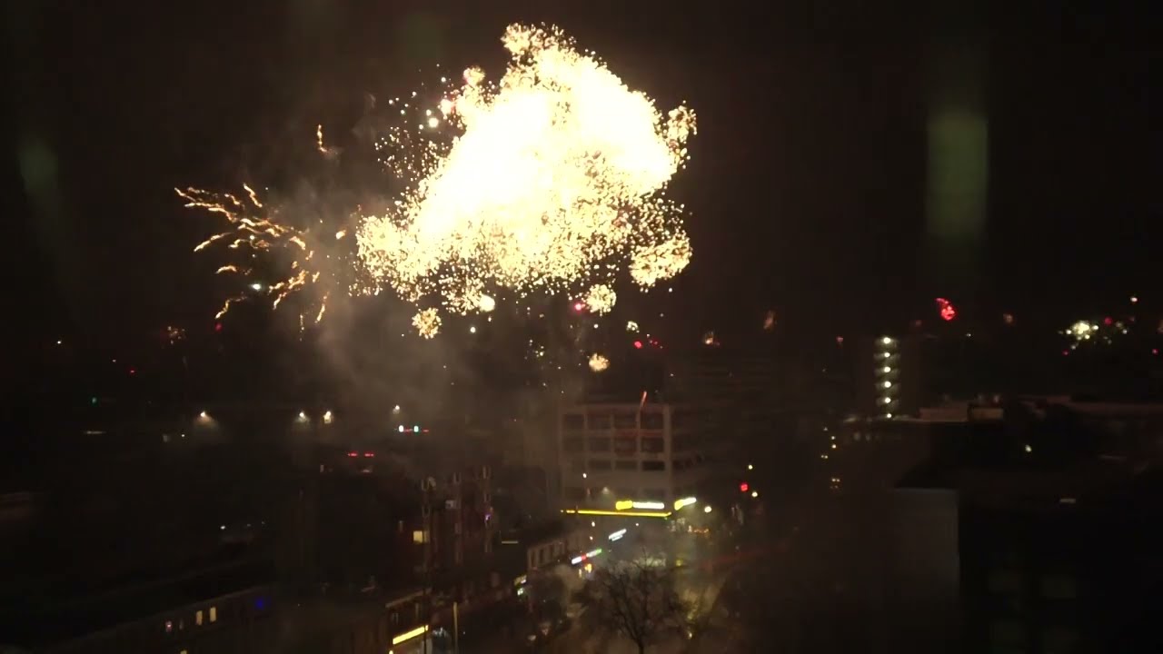 Gigantic Hamburg Fireworks New Year 2025 Billstedt