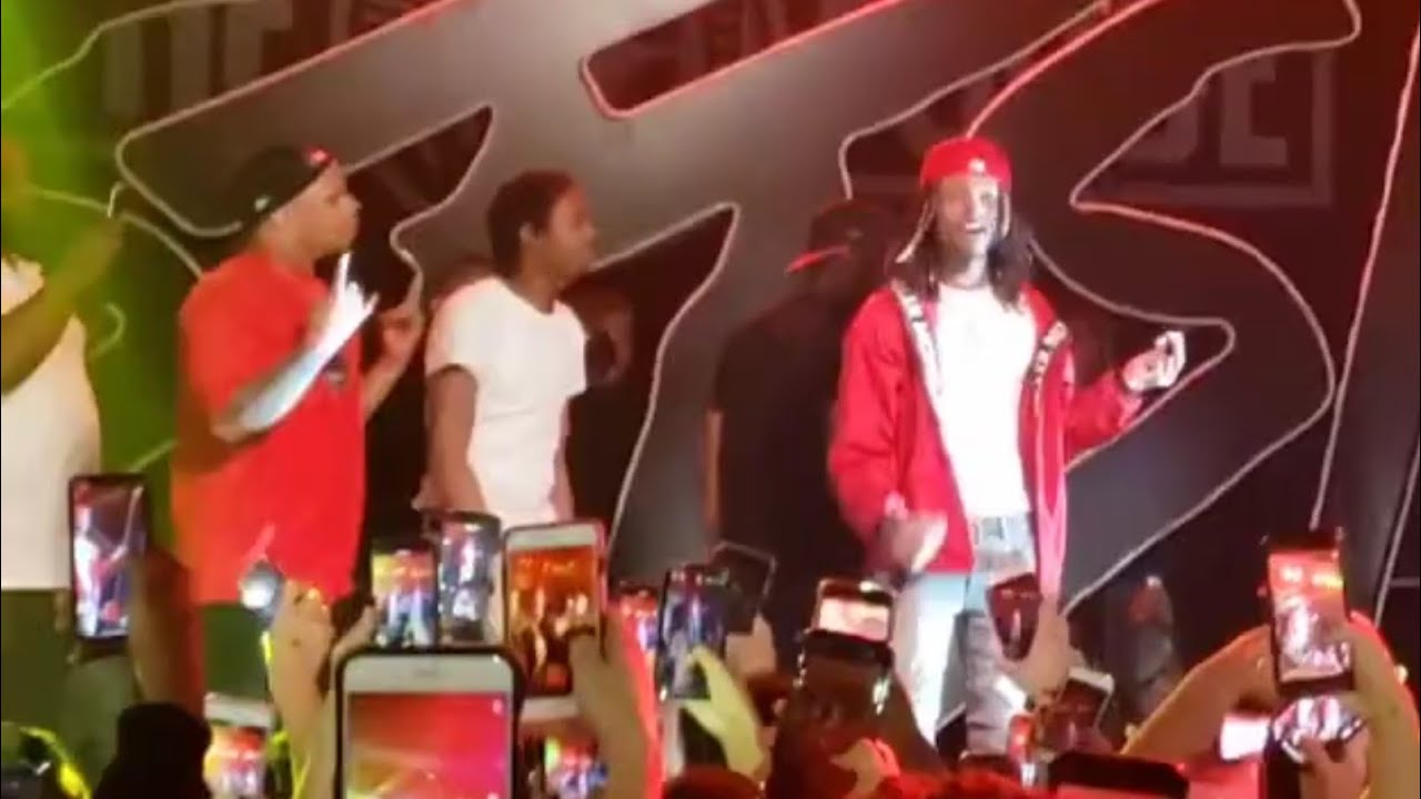 King Von and Memo 600 perform Exposing Me