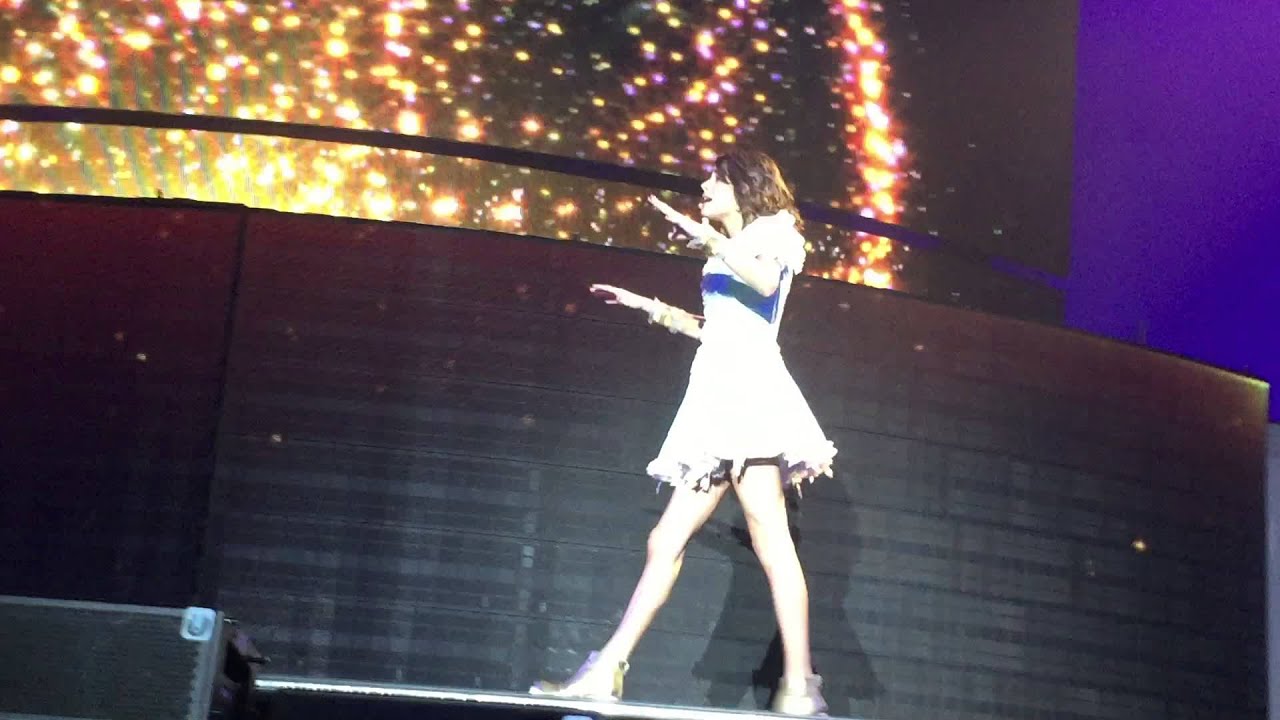 Violetta LIVE 2015 Hamburg - Mi mejor momento acoustic, Mi mejor momento, Leonetta-kiss