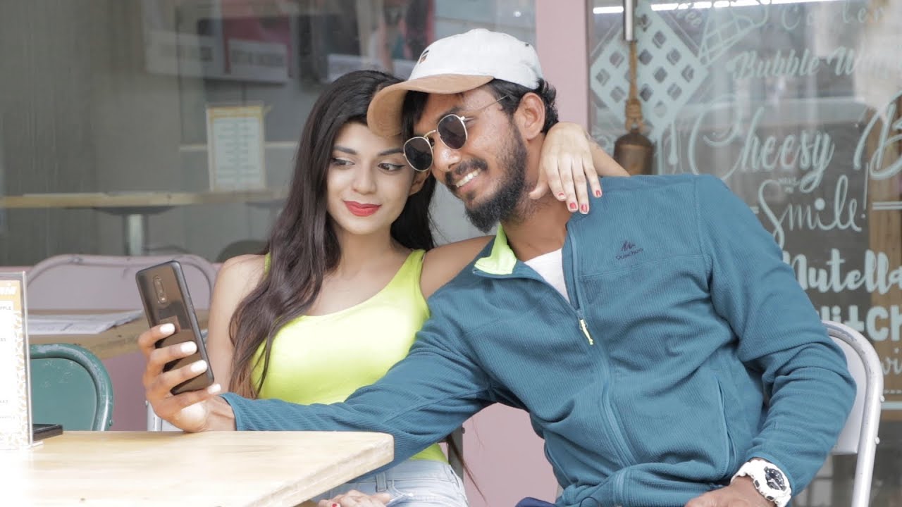 Chalo HONEYMOON Ki Baate Karte Hai | Honeymoon Gone Wrong - Watch Till End | Oye It's Uncut