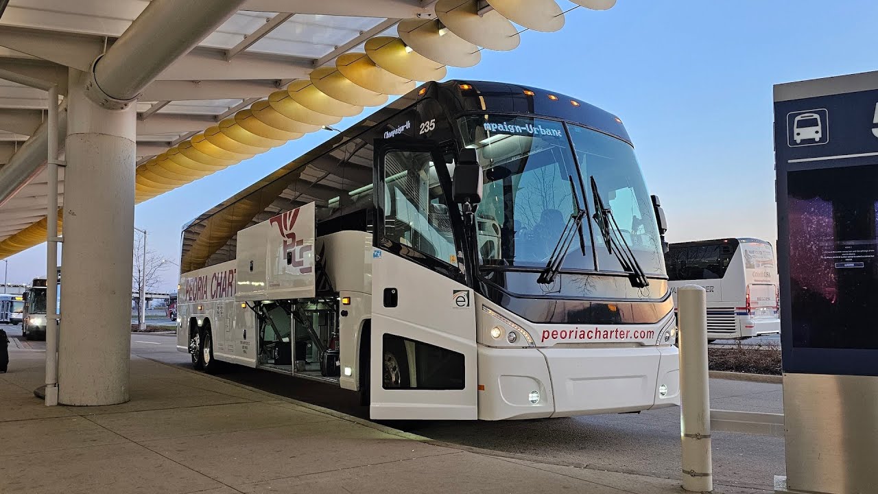 Layover on a Schedule Run - 2016 MCI J4500 Motorcoach POV Drive