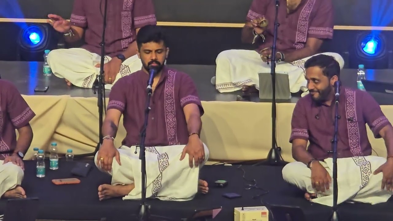 Nandagovindam Bhajans | Divine Ayyappa Bakthi | Soulful Devotional Singing 