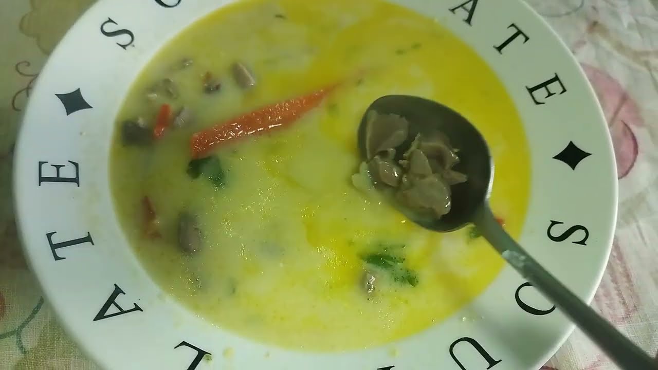 Zama de pipote,cu legume,si dres cu galbenus si smantana