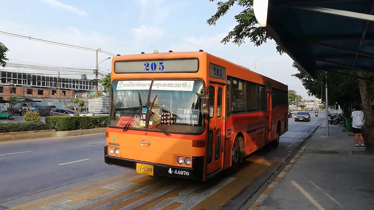 Bangkok Buses at Sunlakakon Intersection Bus Stop - After Euro II Bus Route 205 Returned