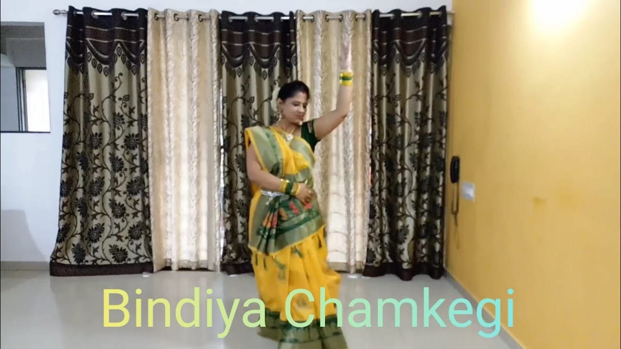 Bindiya Chamkegi | Dance Cover | Anita Prasad