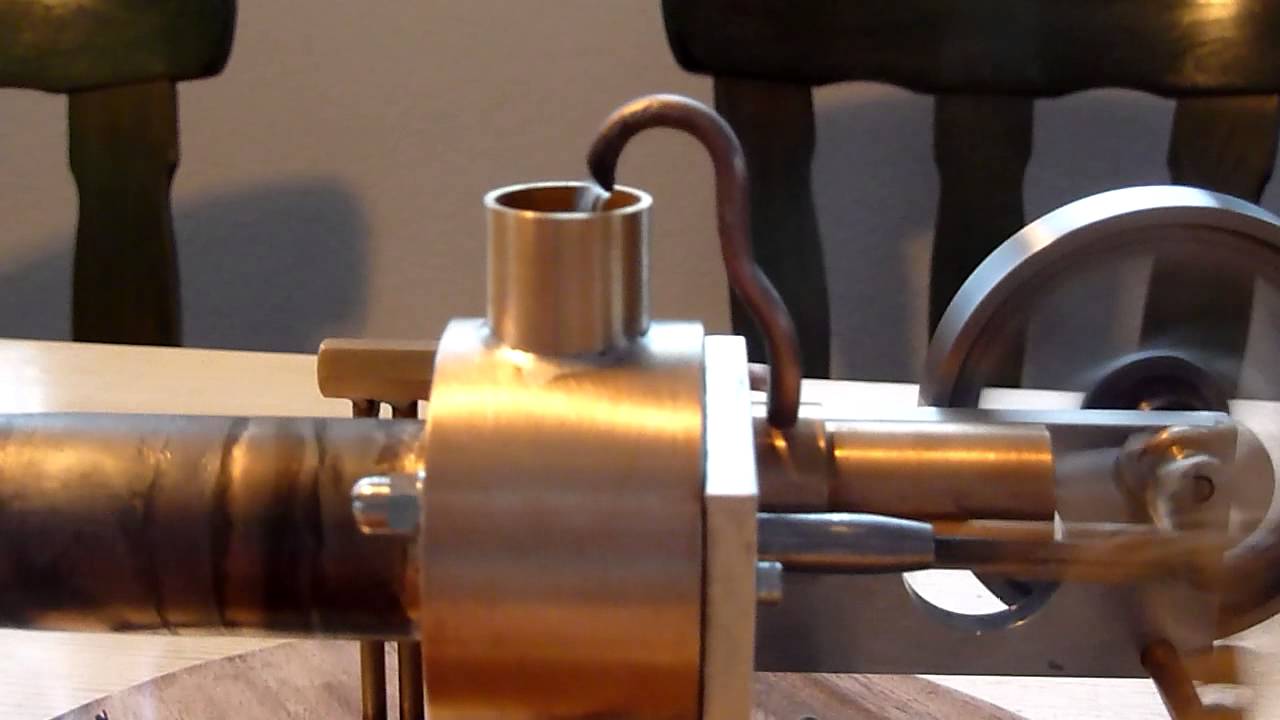 Stirlingmotor D19 Wassergekühlt